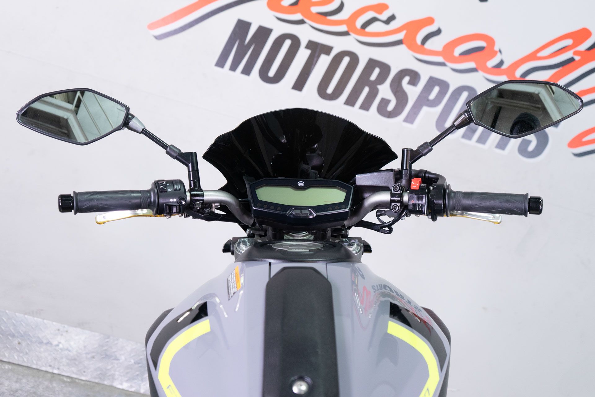 2016 Yamaha FZ-07 in Sacramento, California - Photo 16