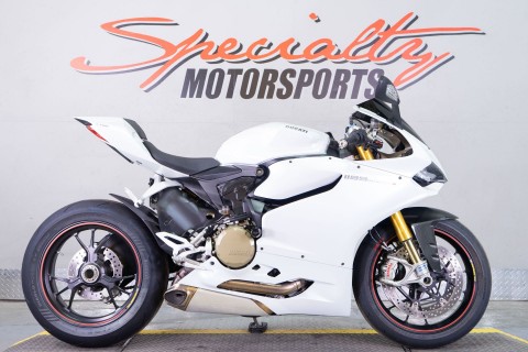 2013 Ducati Panigale 1199 S in Sacramento, California - Photo 1