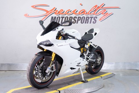 2013 Ducati Panigale 1199 S in Sacramento, California - Photo 3