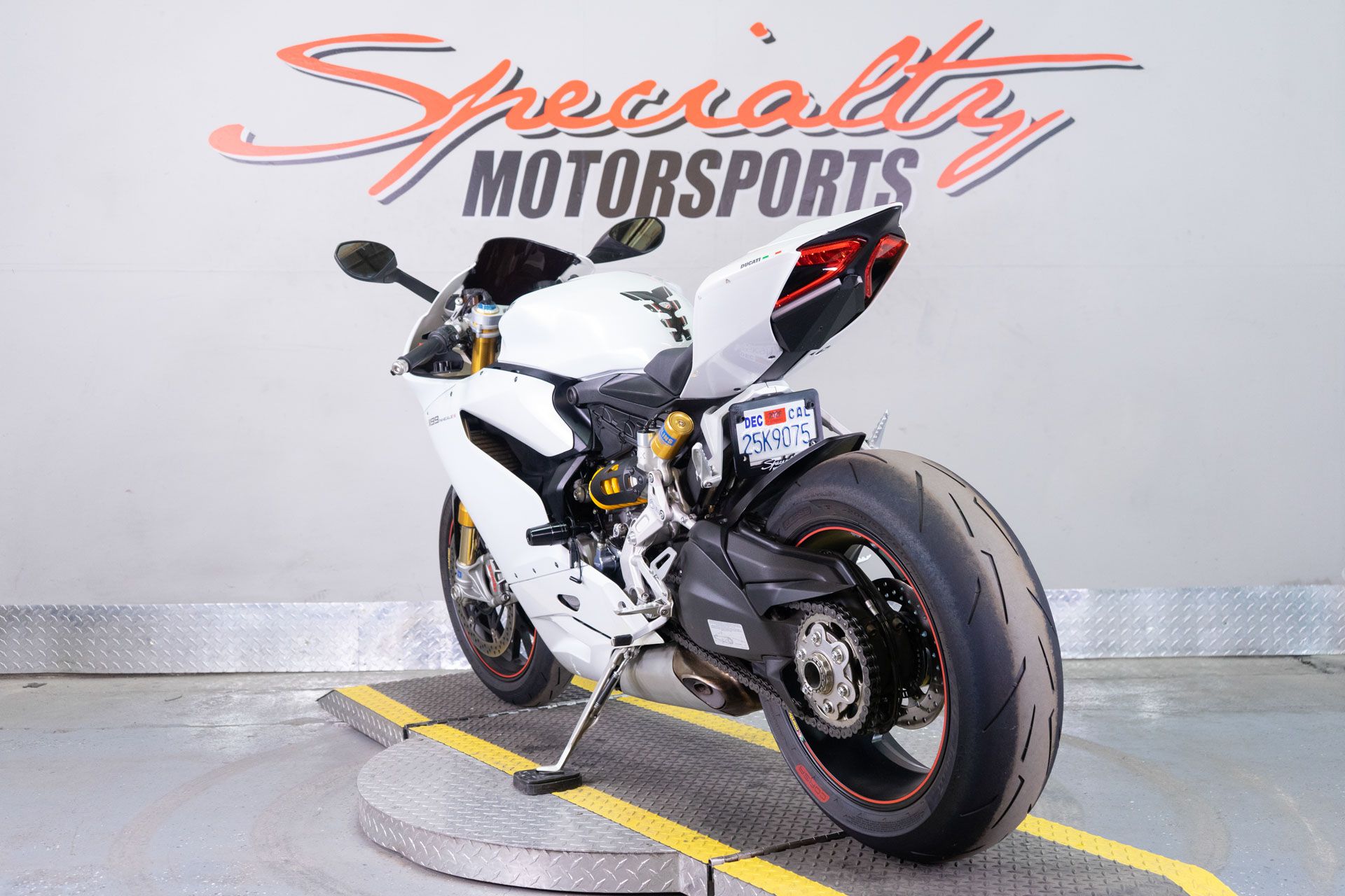 2013 Ducati Panigale 1199 S in Sacramento, California - Photo 5