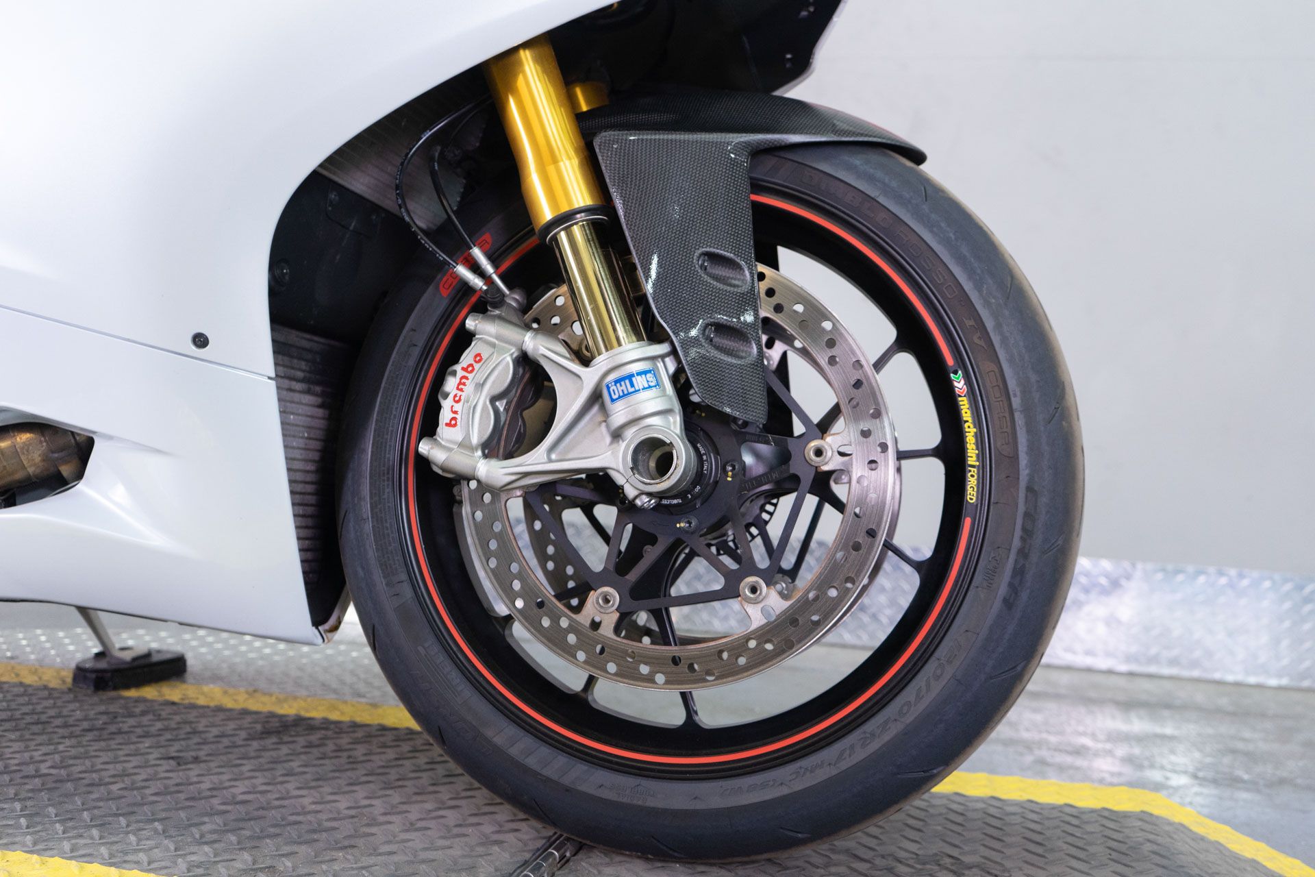 2013 Ducati Panigale 1199 S in Sacramento, California - Photo 7