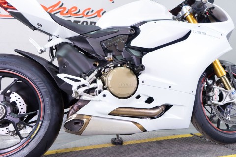 2013 Ducati Panigale 1199 S in Sacramento, California - Photo 9