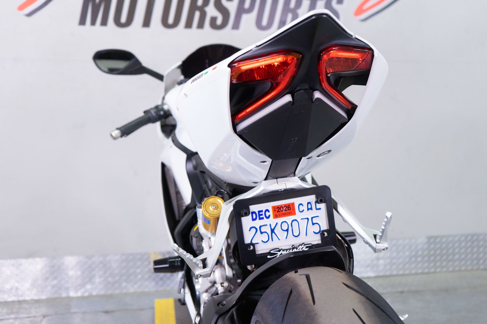 2013 Ducati Panigale 1199 S in Sacramento, California - Photo 16