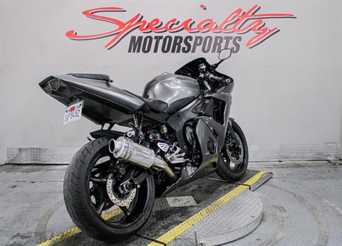 YAM001234 - 2003 - Yamaha Motor Corp., USA - YZF-R6 Rear Right Side Angle - Photo 5