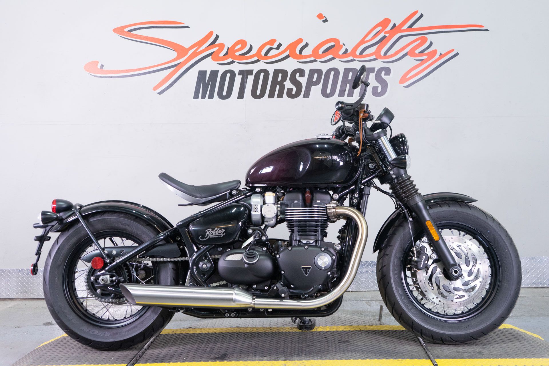 2024 Triumph Bonneville Bobber in Sacramento, California - Photo 1