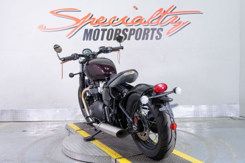 2024 Triumph Bonneville Bobber in Sacramento, California - Photo 5