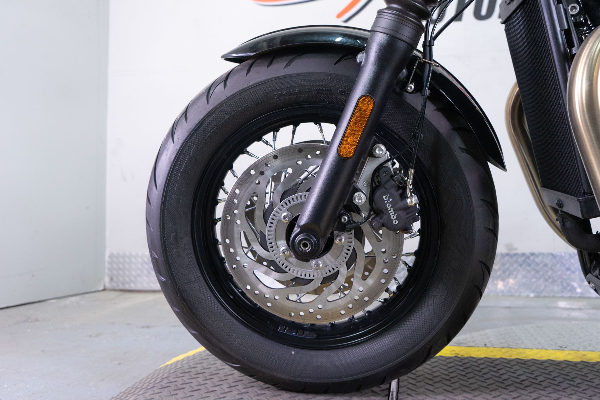 2024 Triumph Bonneville Bobber in Sacramento, California - Photo 11