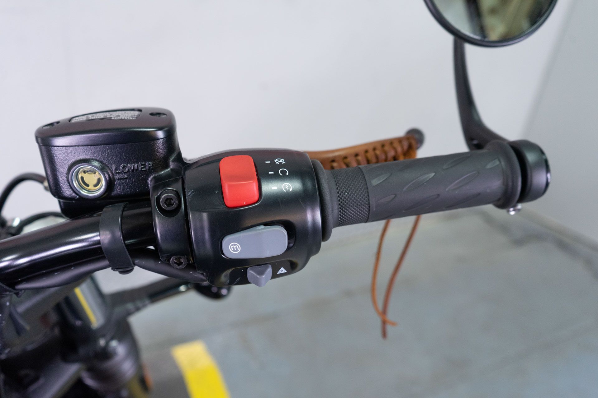 2024 Triumph Bonneville Bobber in Sacramento, California - Photo 14