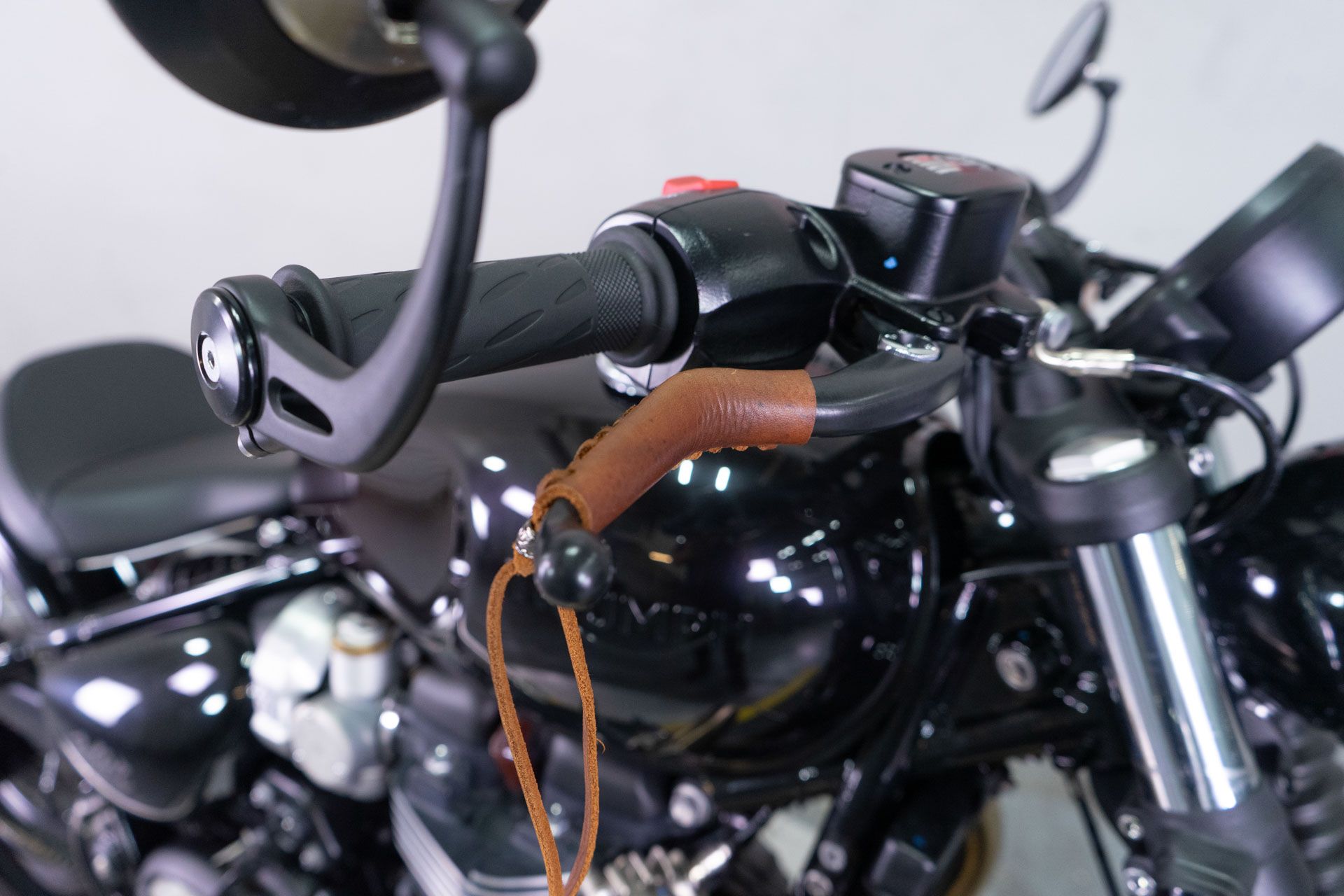 2024 Triumph Bonneville Bobber in Sacramento, California - Photo 19