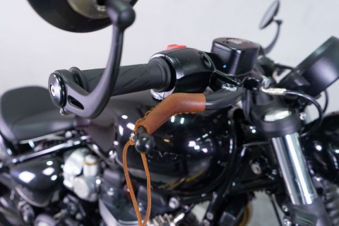 2024 Triumph Bonneville Bobber in Sacramento, California - Photo 19