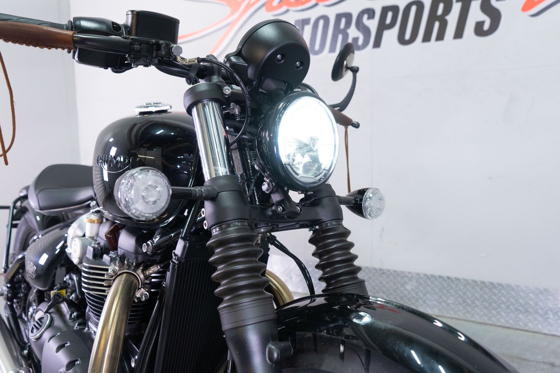 2024 Triumph Bonneville Bobber in Sacramento, California - Photo 20