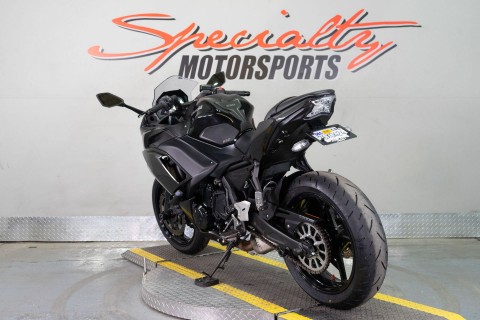 2025 Kawasaki Ninja® 650 in Sacramento, California - Photo 5