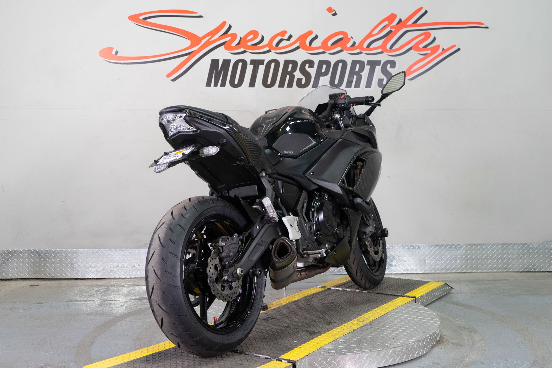 2025 Kawasaki Ninja® 650 in Sacramento, California - Photo 6