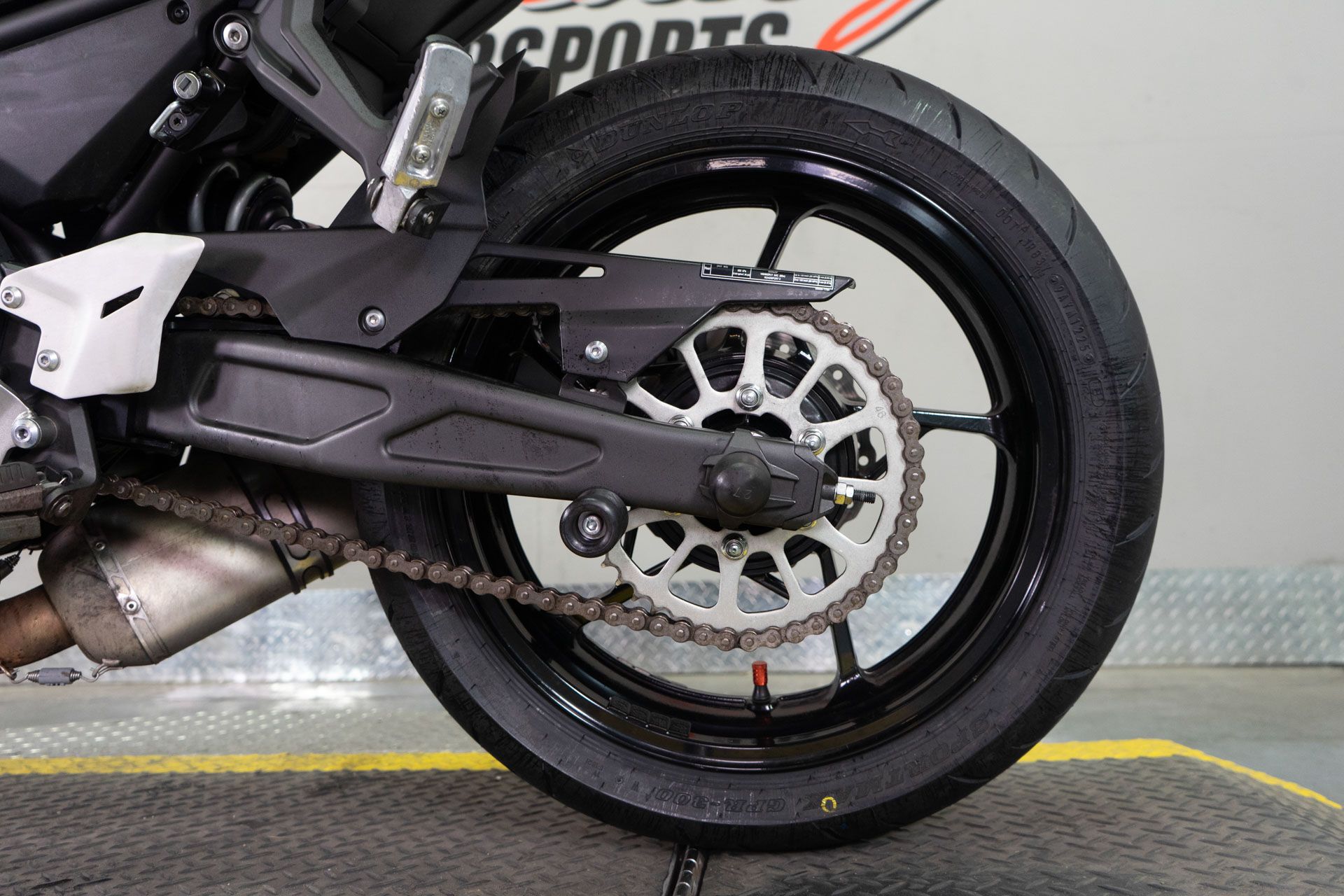 2025 Kawasaki Ninja® 650 in Sacramento, California - Photo 13