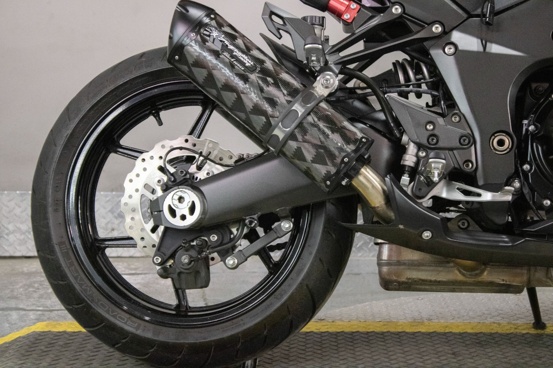 2016 Kawasaki Ninja 1000 ABS in Sacramento, California - Photo 4