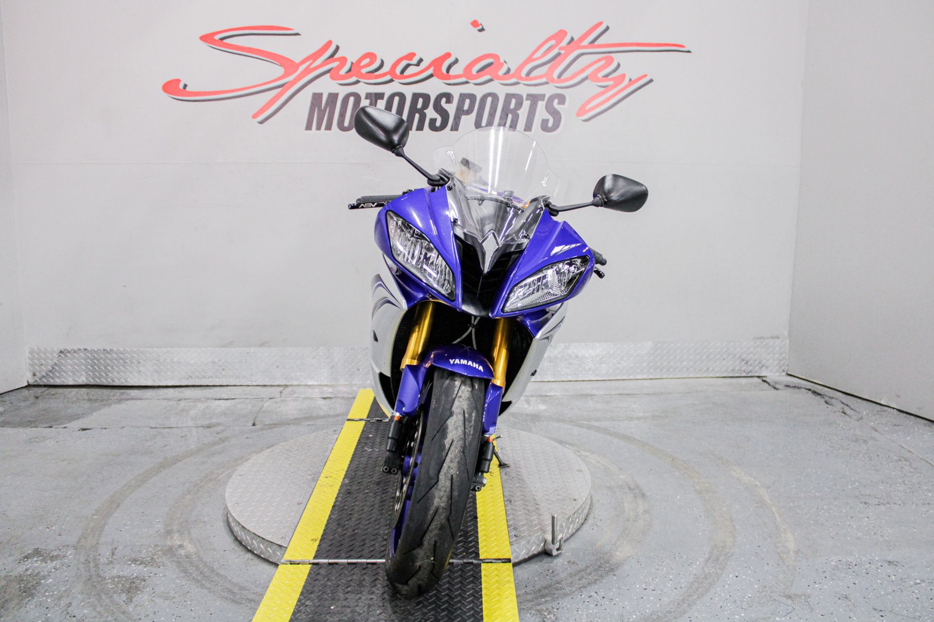 2016 Yamaha YZF-R6 in Sacramento, California - Photo 12