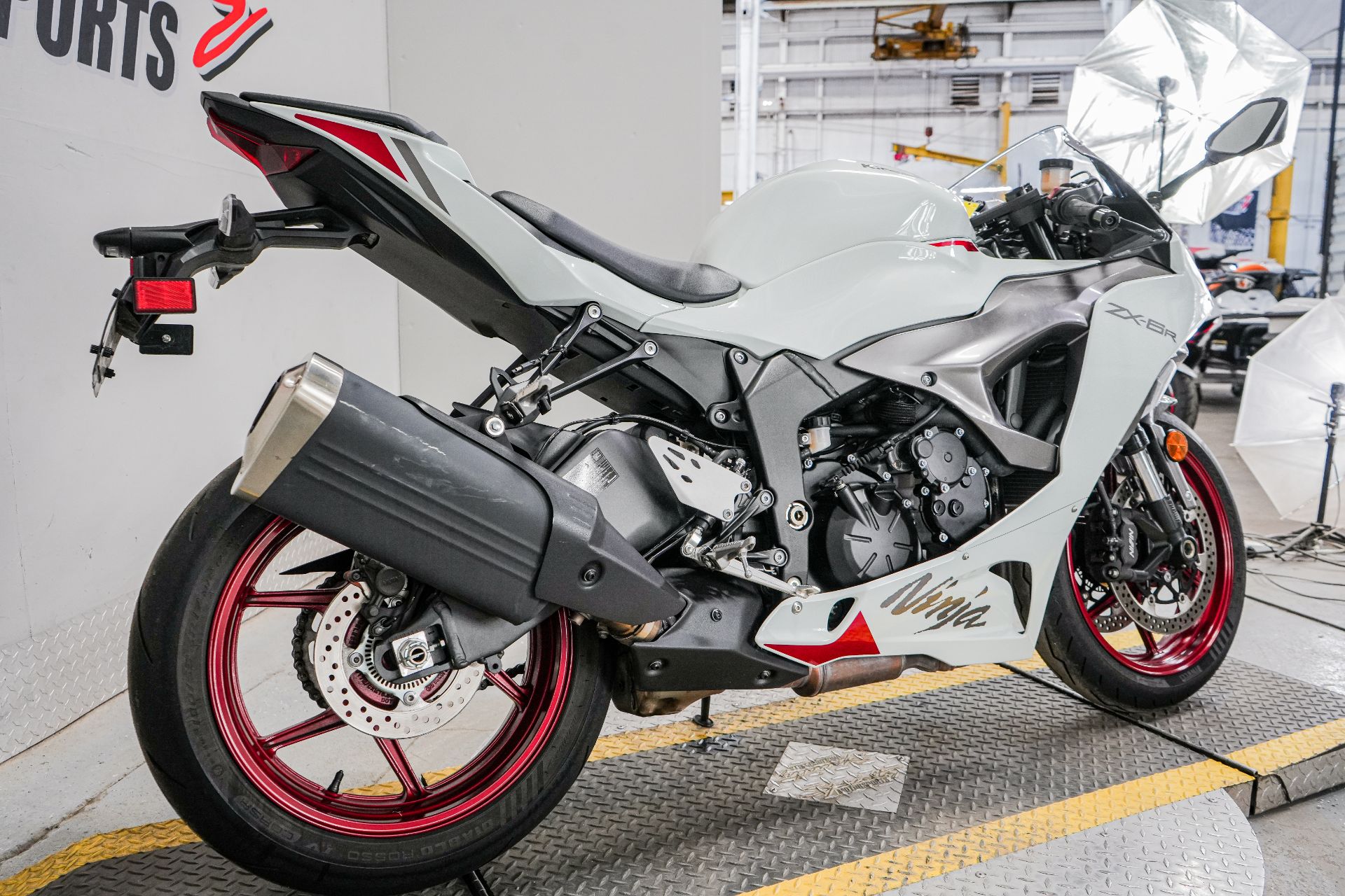 Used 2024 Kawasaki Ninja ZX-6R | Motorcycles in Sacramento