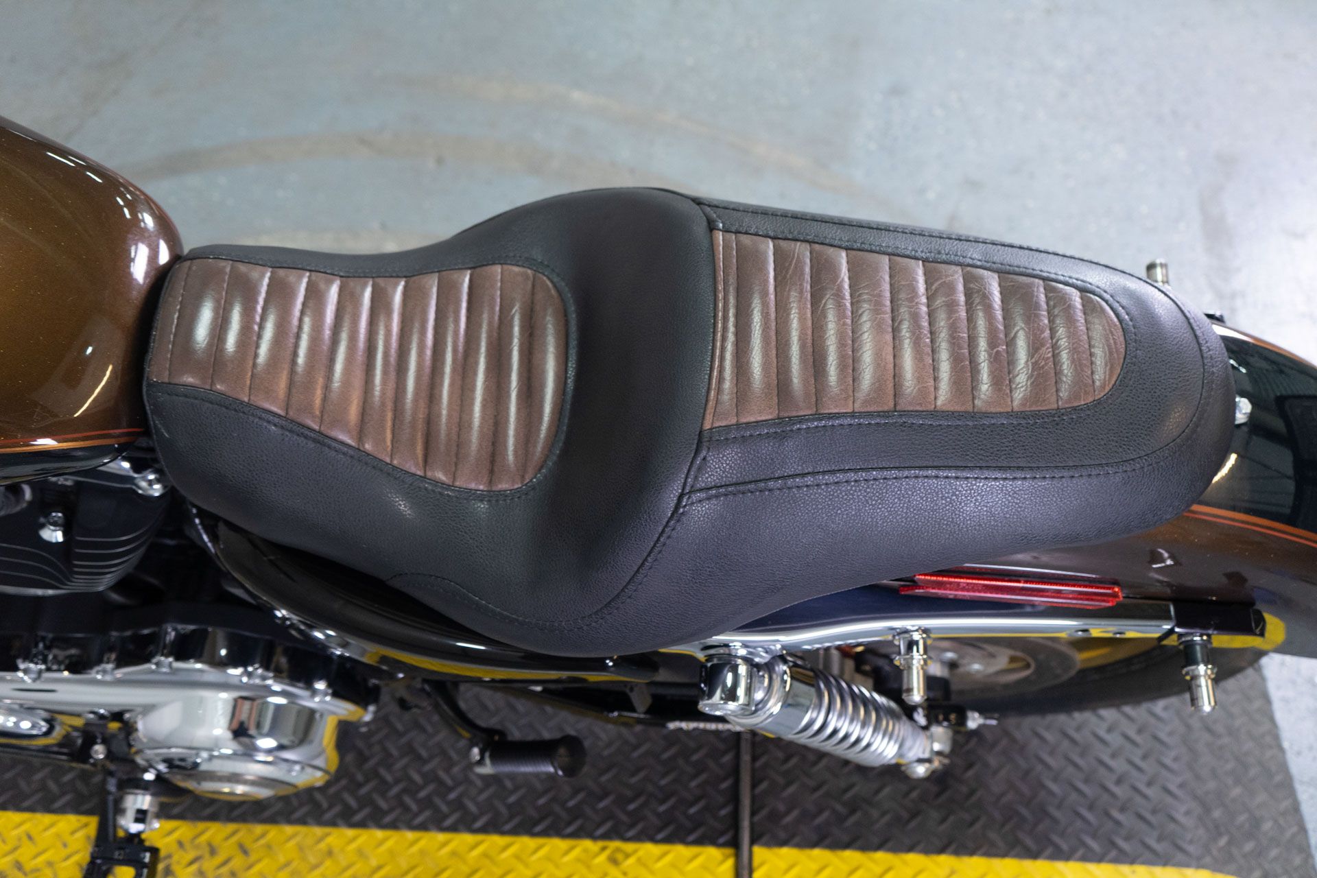 2013 Harley-Davidson Sportster® 1200 Custom 110th Anniversary Edition in Sacramento, California - Photo 17