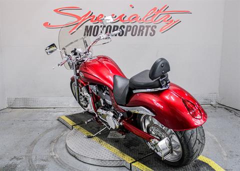 VIC006216 - 2006 - Victory - Vegas Jackpot Rear Left Side Angle - Photo 7