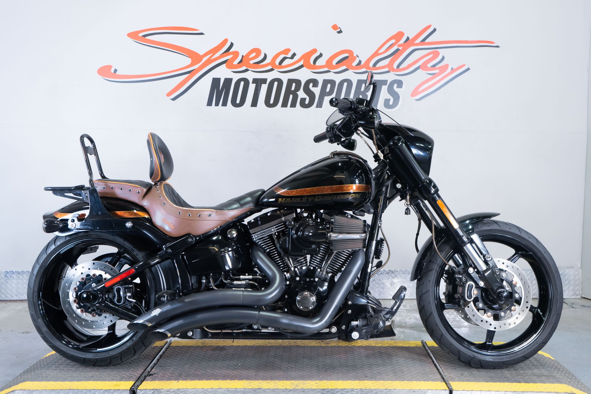 2016 Harley-Davidson CVO Pro Street Breakout® for sale 1249554