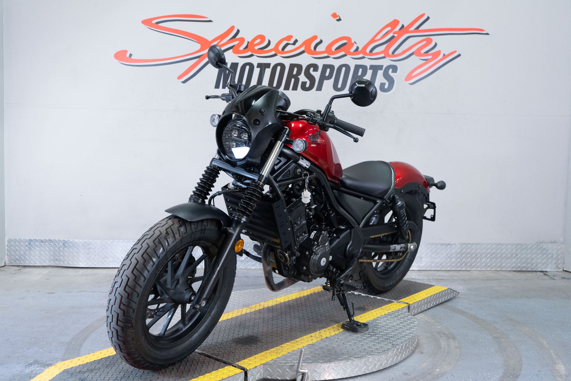 2023 Honda Rebel 300 ABS 3