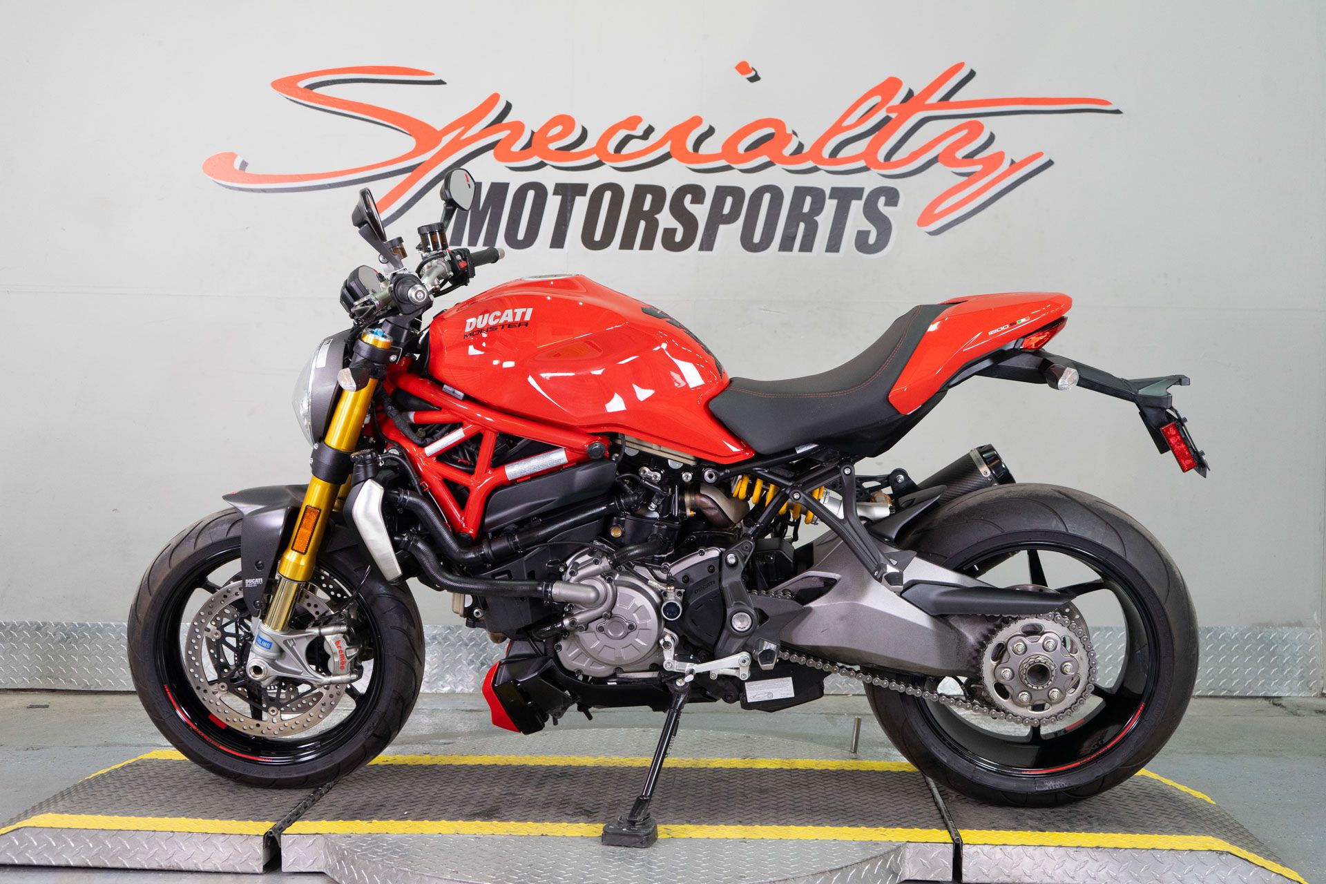 2018 Ducati Monster 1200 S in Sacramento, California - Photo 4