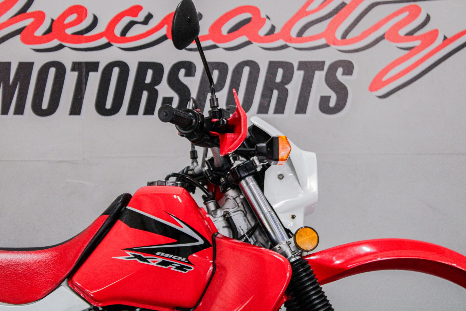 HON600272 - 2008 - Honda - XR™650L Right Handle Bars - Photo 2