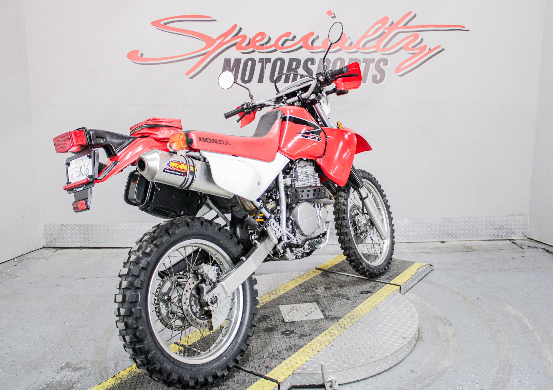 HON600272 - 2008 - Honda - XR™650L Rear Right Side Angle - Photo 5