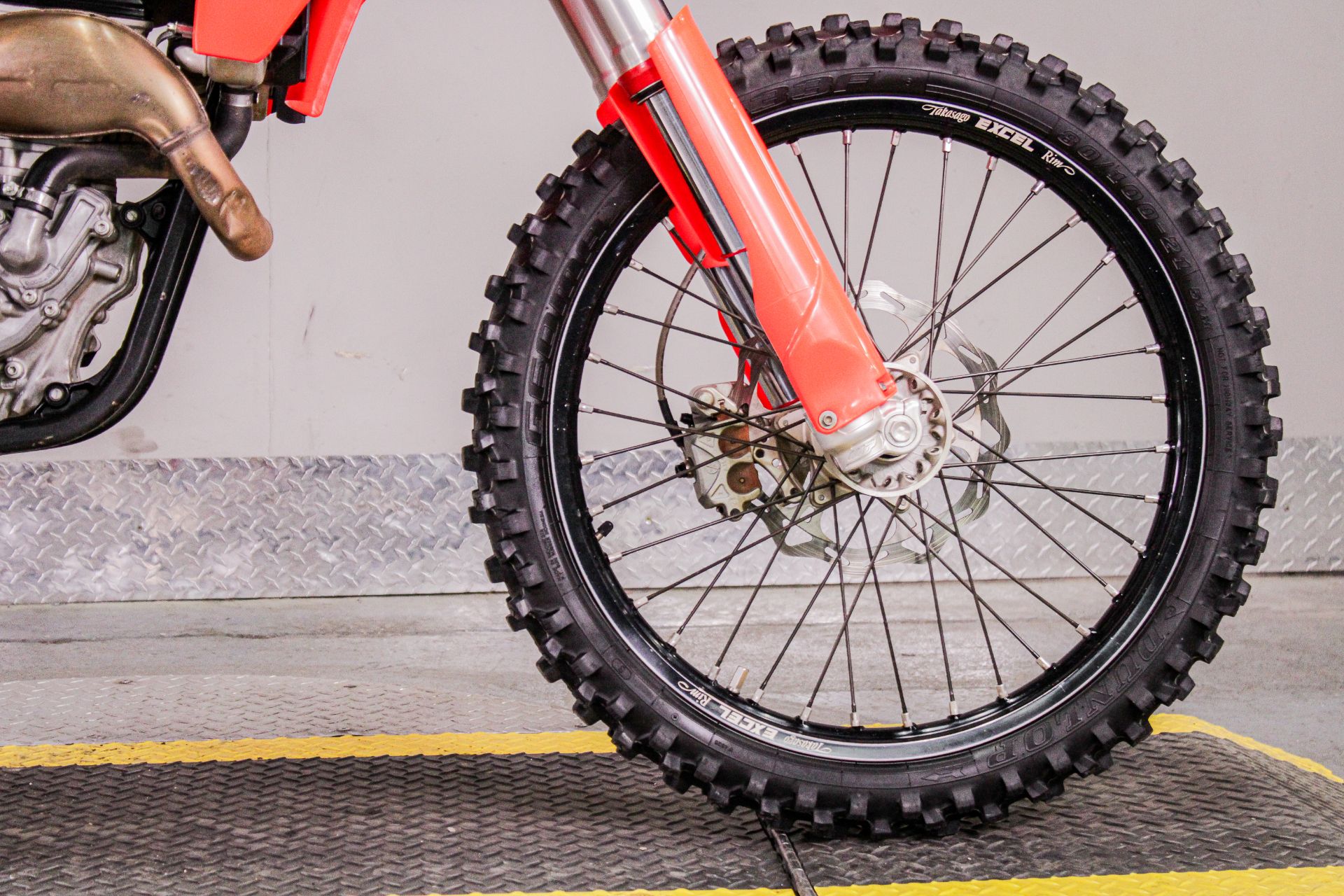 2024 KTM 250 SX-F in Sacramento, California - Photo 3