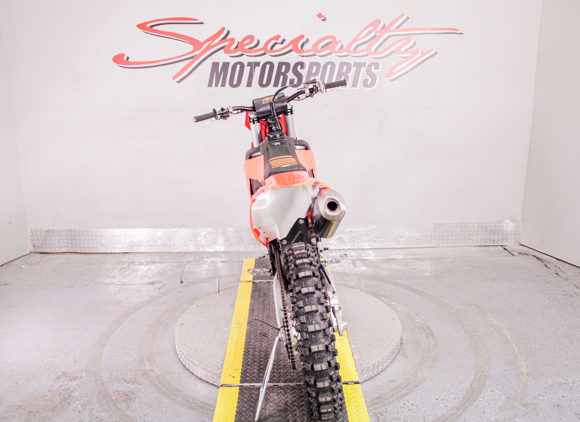 2024 KTM 250 SX-F in Sacramento, California - Photo 6