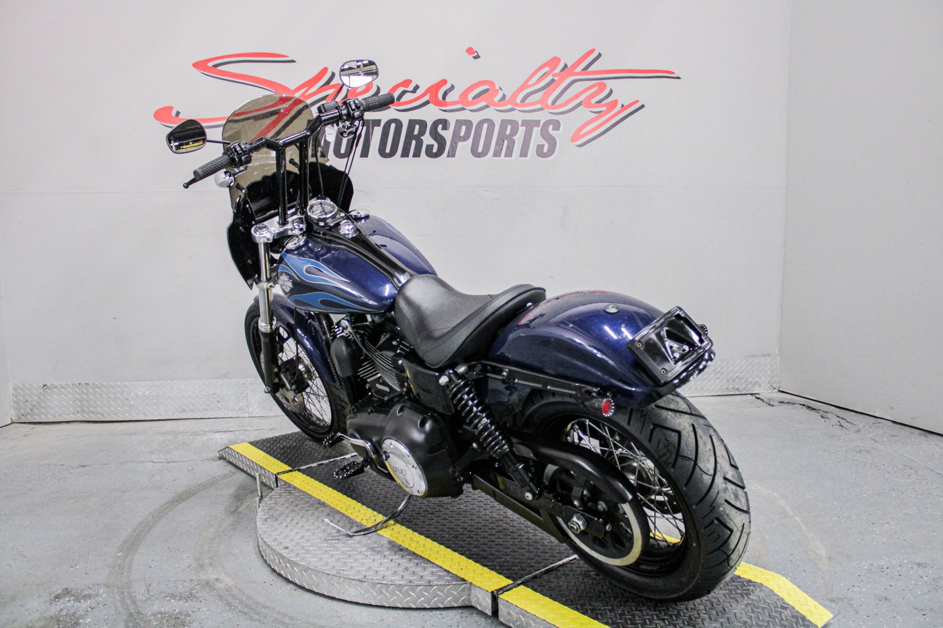 Rear Left Side Angle - Photo 7