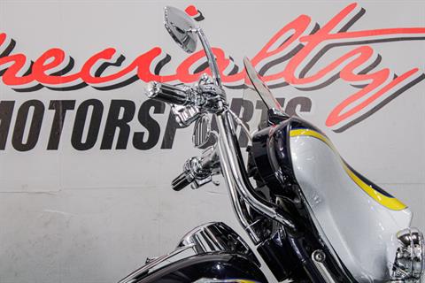 2012 Harley-Davidson CVO™ Ultra Classic® Electra Glide® in Sacramento, California - Photo 2