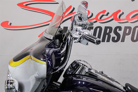 2012 Harley-Davidson CVO™ Ultra Classic® Electra Glide® in Sacramento, California - Photo 9