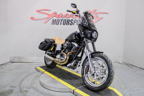 Front Right Side View - Photo 13