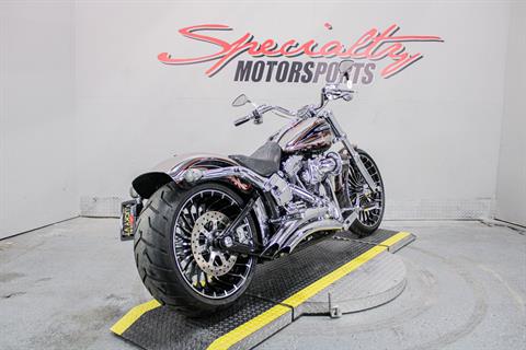 Rear Right Side Angle - Photo 5