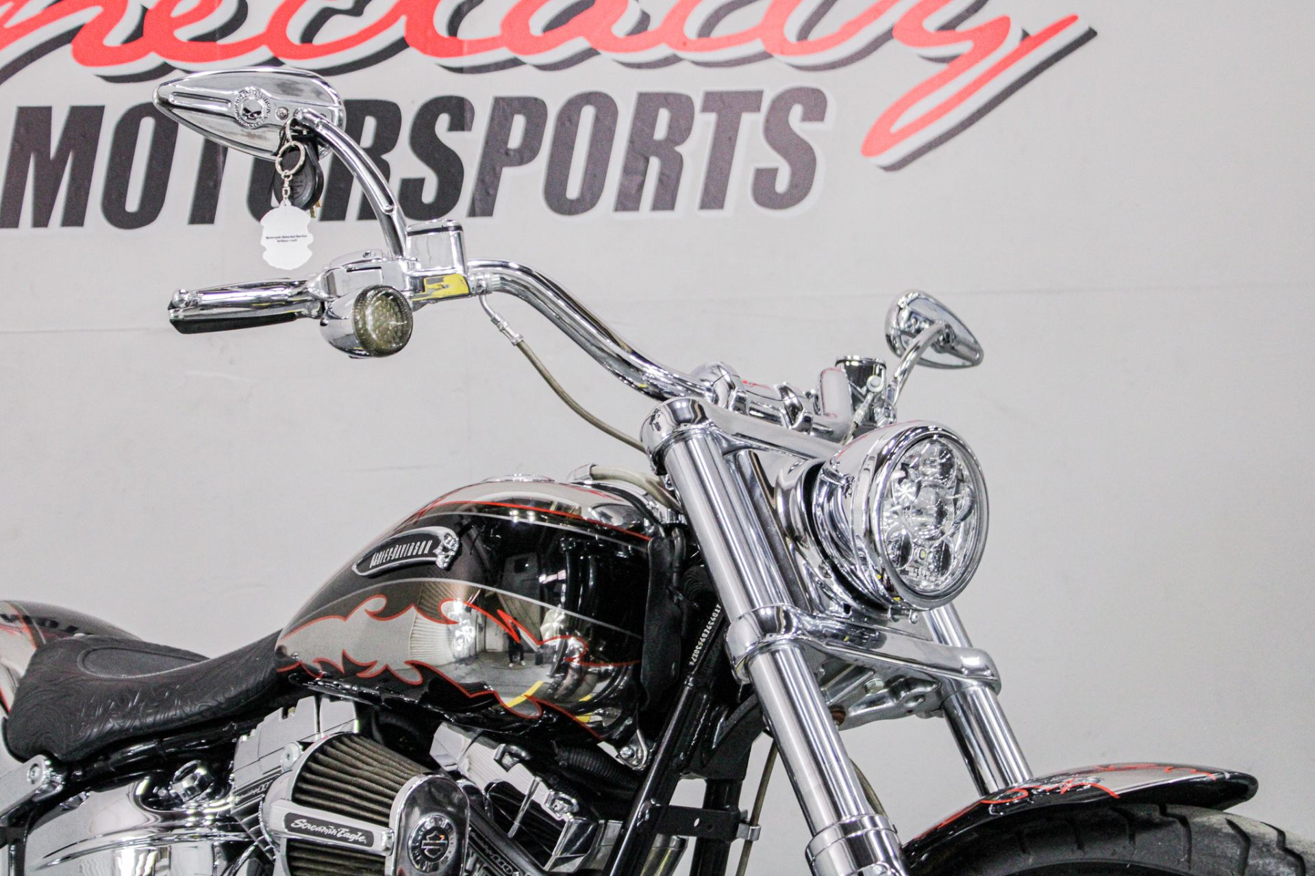 Front Right Zoomed In - Photo 14