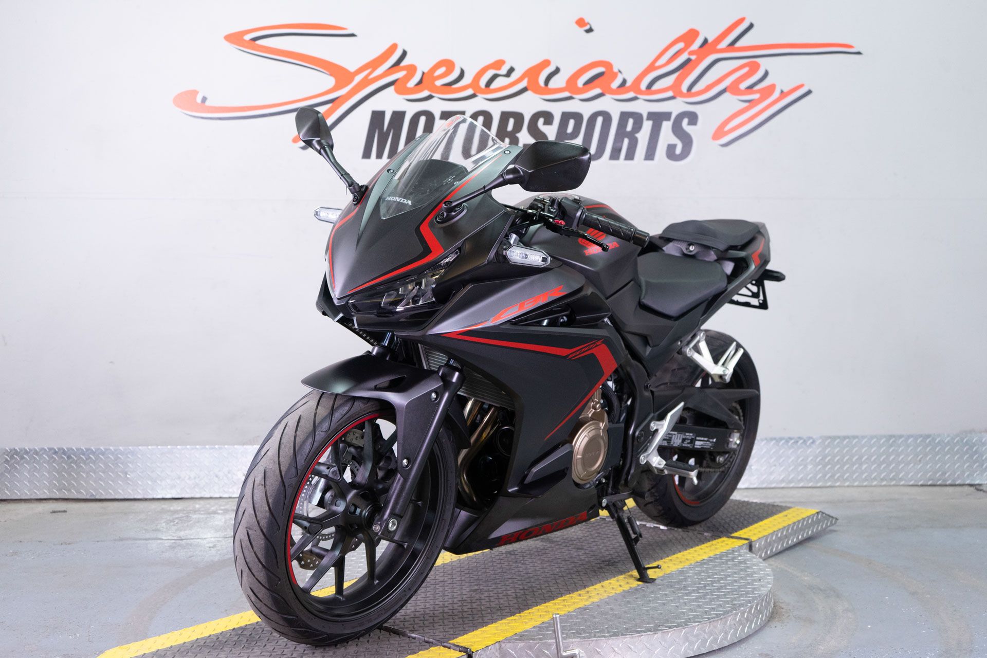 2020 Honda CBR500R ABS in Sacramento, California - Photo 3