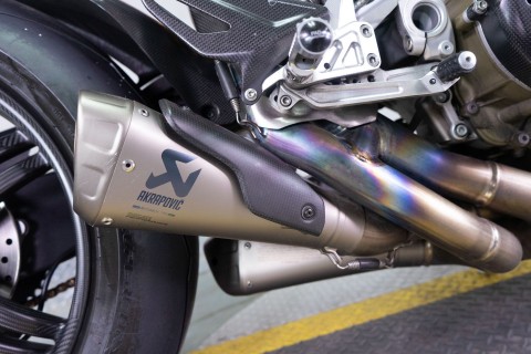 2022 Ducati Streetfighter V4 SP in Sacramento, California - Photo 12