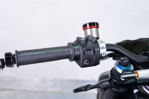 2022 Ducati Streetfighter V4 SP in Sacramento, California - Photo 21