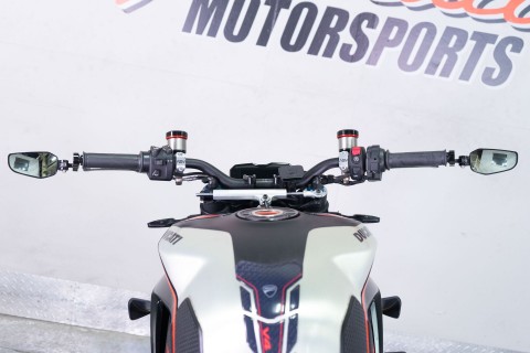 2022 Ducati Streetfighter V4 SP in Sacramento, California - Photo 22