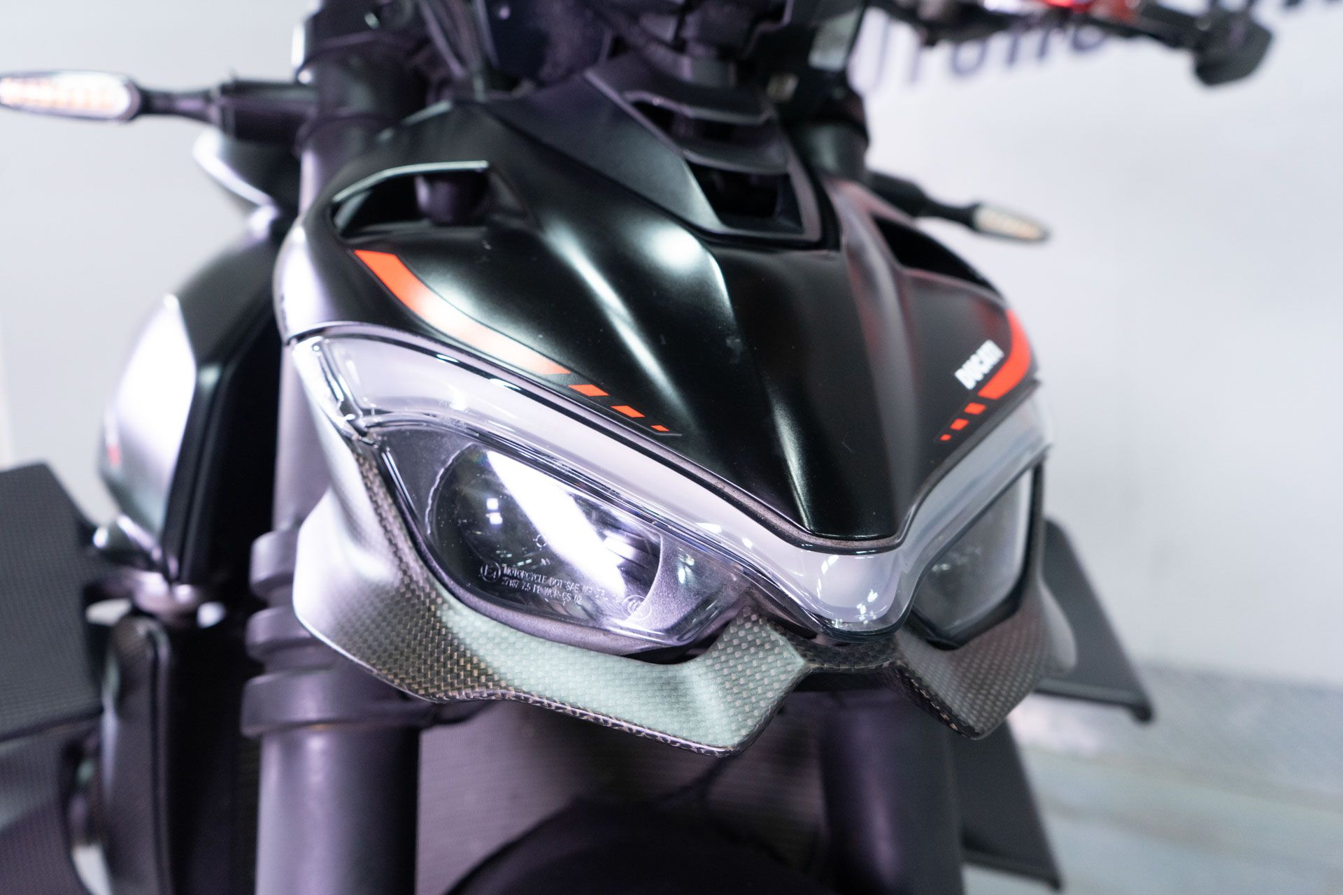 2022 Ducati Streetfighter V4 SP in Sacramento, California - Photo 26