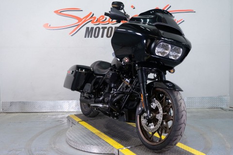 2022 Harley-Davidson Road Glide® ST in Sacramento, California - Photo 2