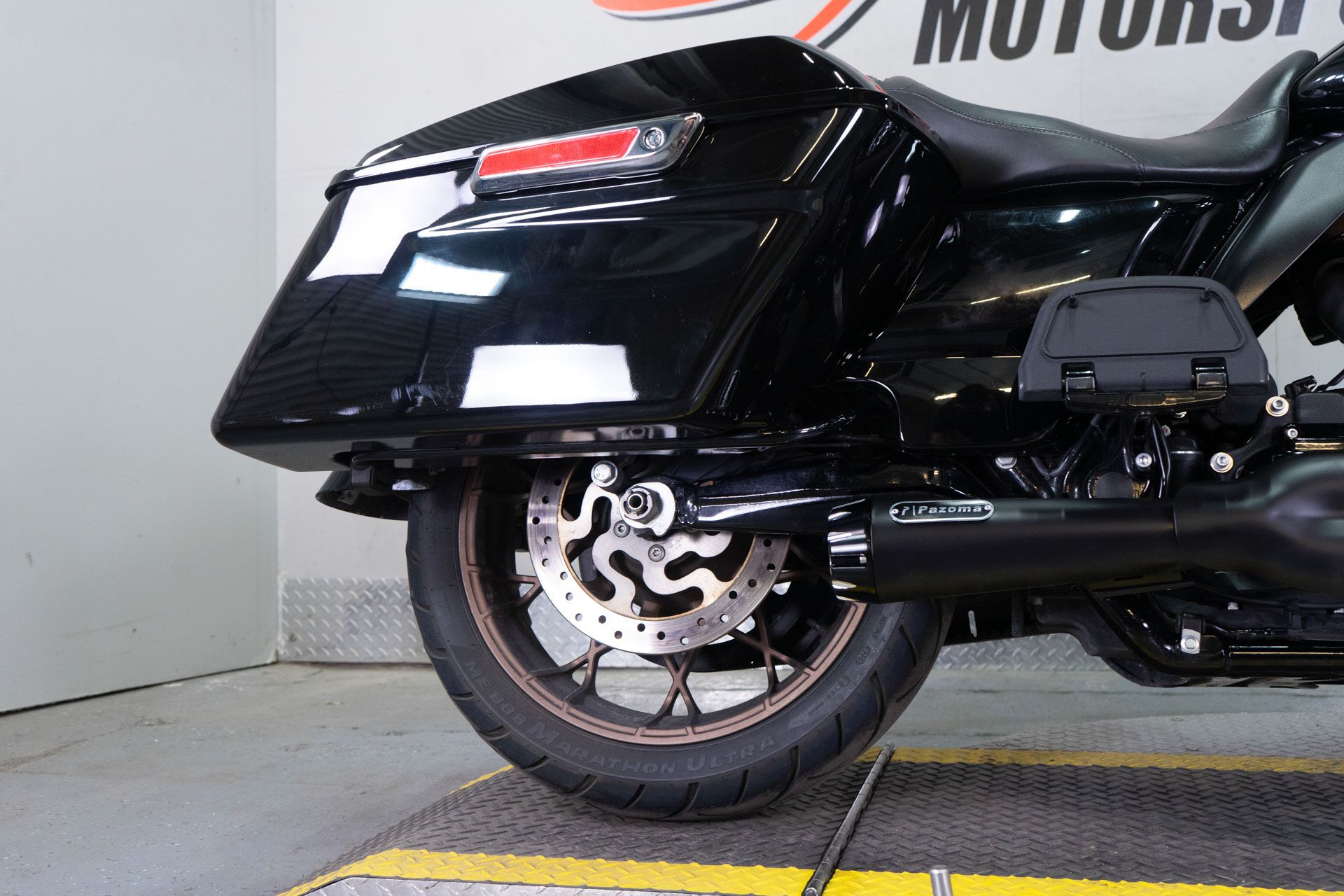 2022 Harley-Davidson Road Glide® ST in Sacramento, California - Photo 9