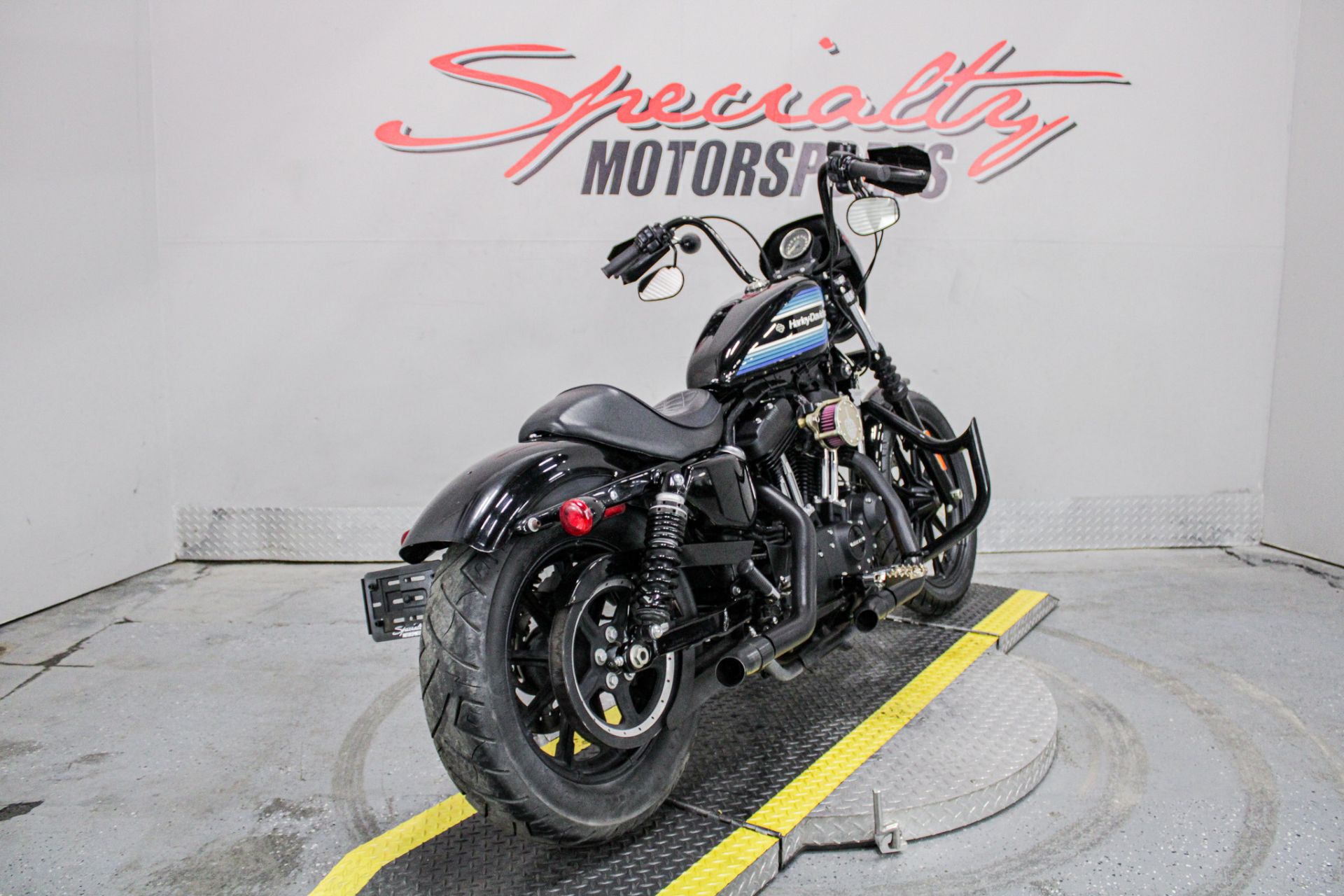 2019 Harley-Davidson Iron 1200™ in Sacramento, California - Photo 5