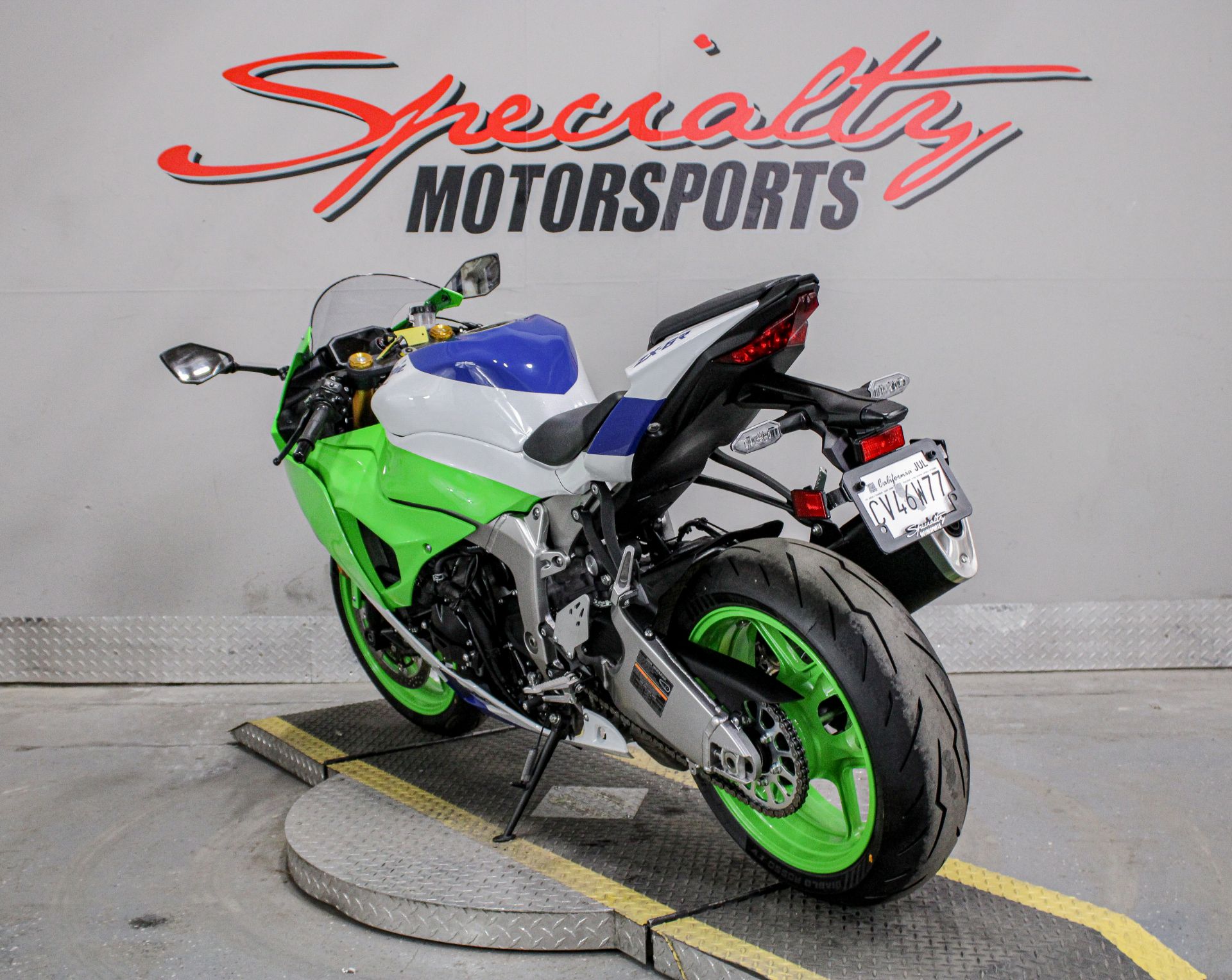 Used 2024 Kawasaki Ninja ZX-6R ABS | Motorcycles in