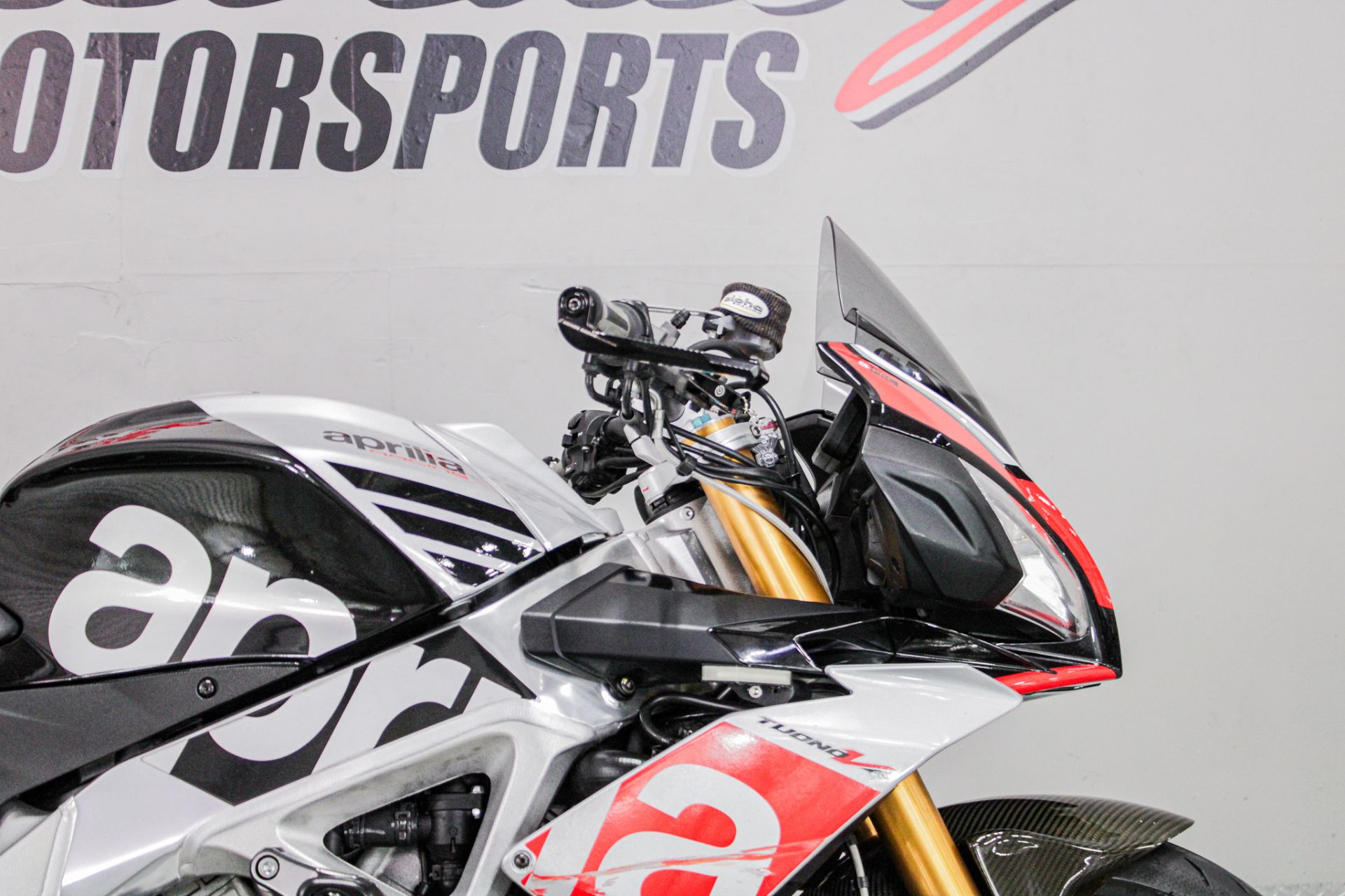 2016 Aprilia Tuono V4 Factory 1100 ABS in Sacramento, California - Photo 2