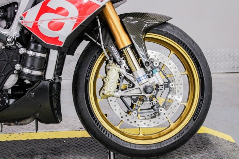 2016 Aprilia Tuono V4 Factory 1100 ABS in Sacramento, California - Photo 3