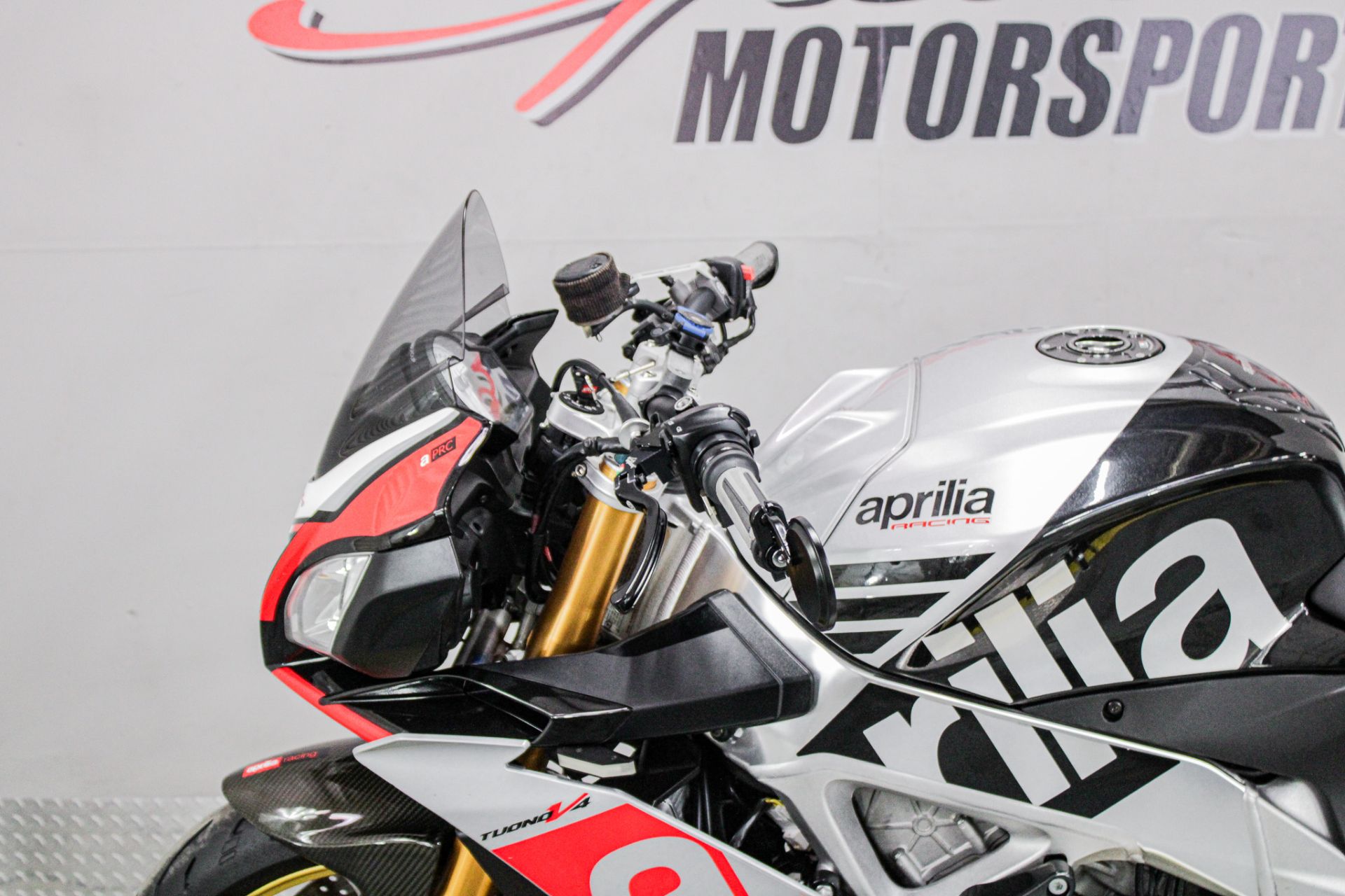 2016 Aprilia Tuono V4 Factory 1100 ABS in Sacramento, California - Photo 9