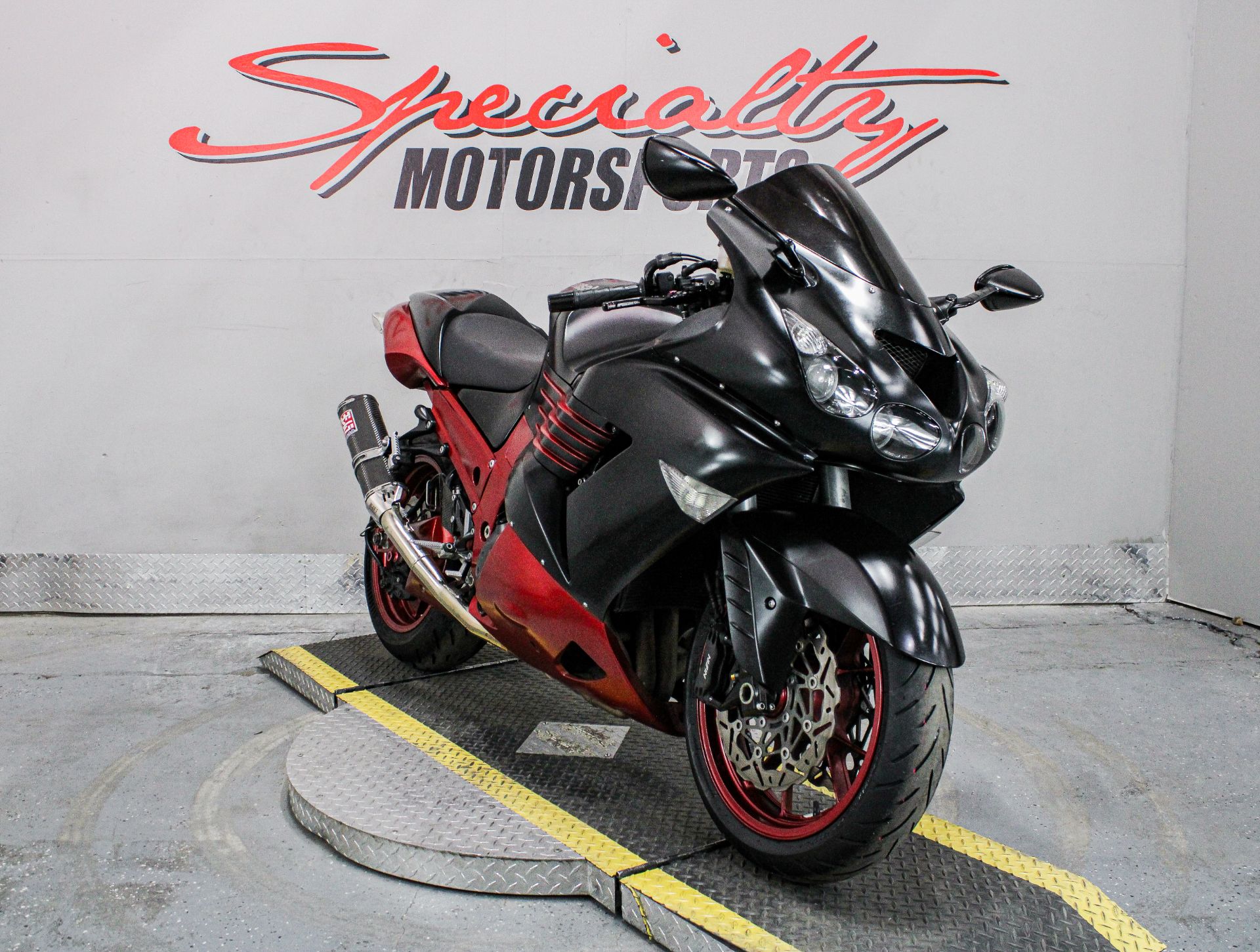 Used 2008 Kawasaki Ninja® ZX™-14 | Motorcycles in Sacramento