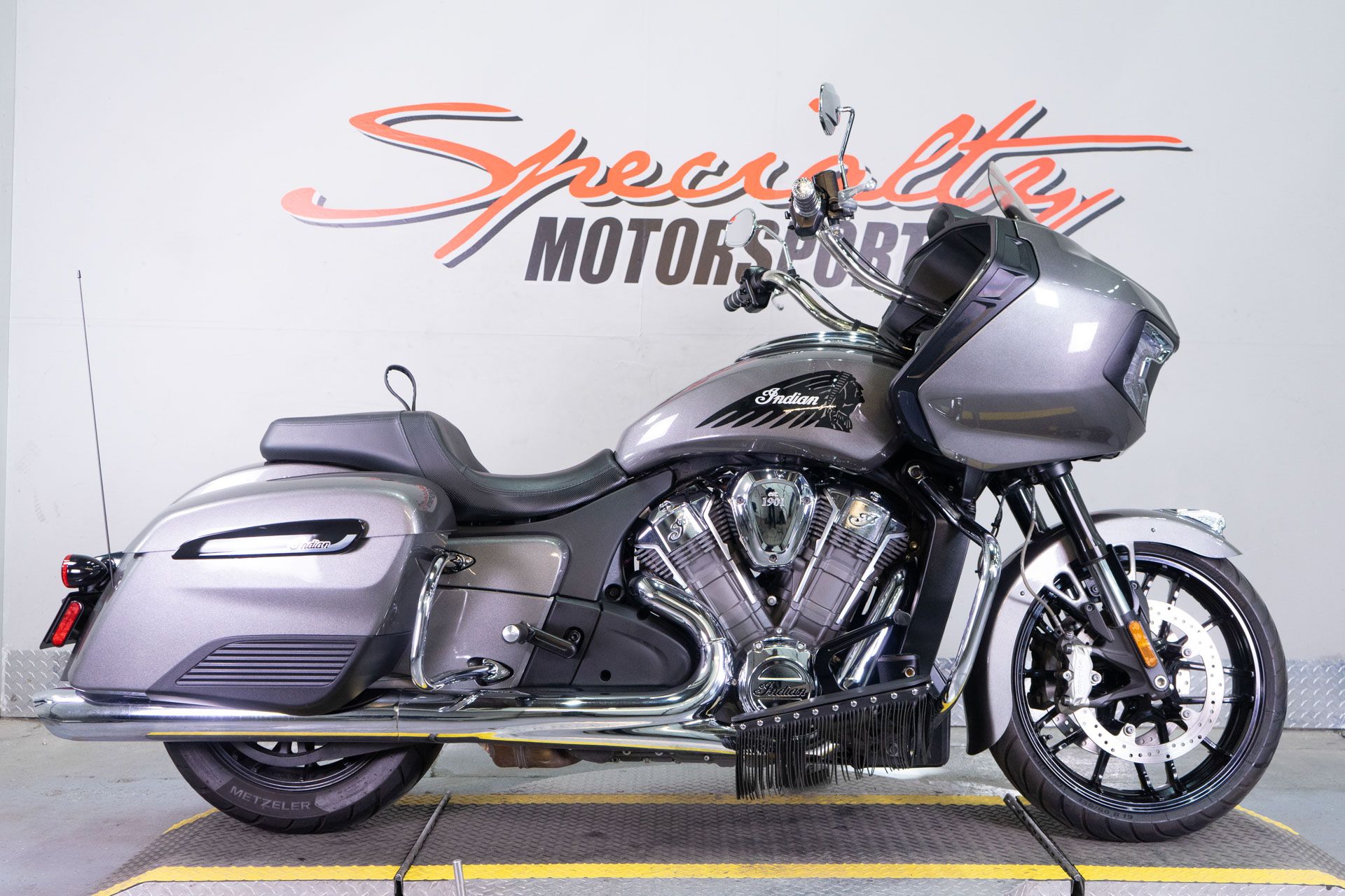 2020 Indian Motorcycle Challenger® in Sacramento, California - Photo 1